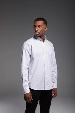 Chemise casual blanche (col boutonné)